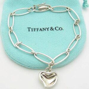 Tiffany & Co. Elsa Peretti Sterling Silver Carved Heart Tag 7.25" Charm Bracelet
